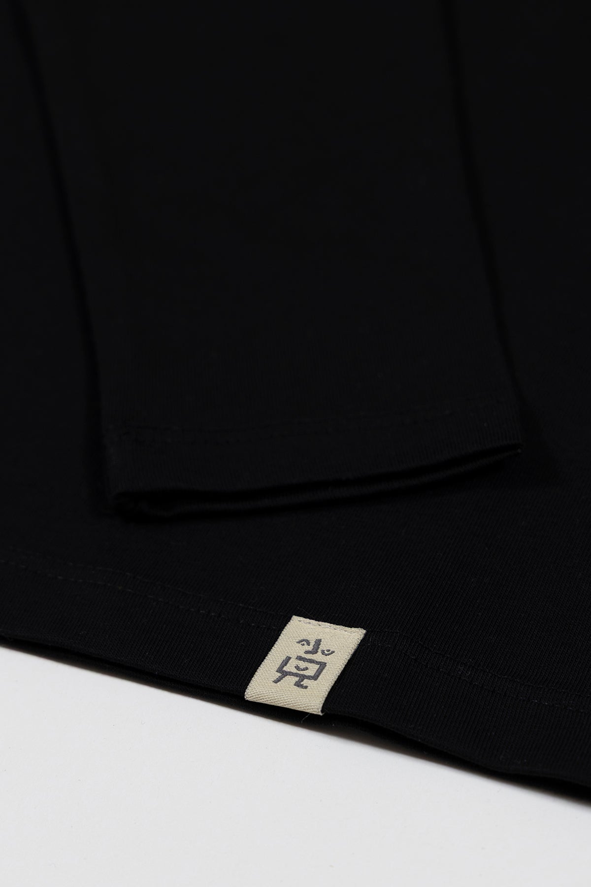 Hi Smiley T-Shirt - Black