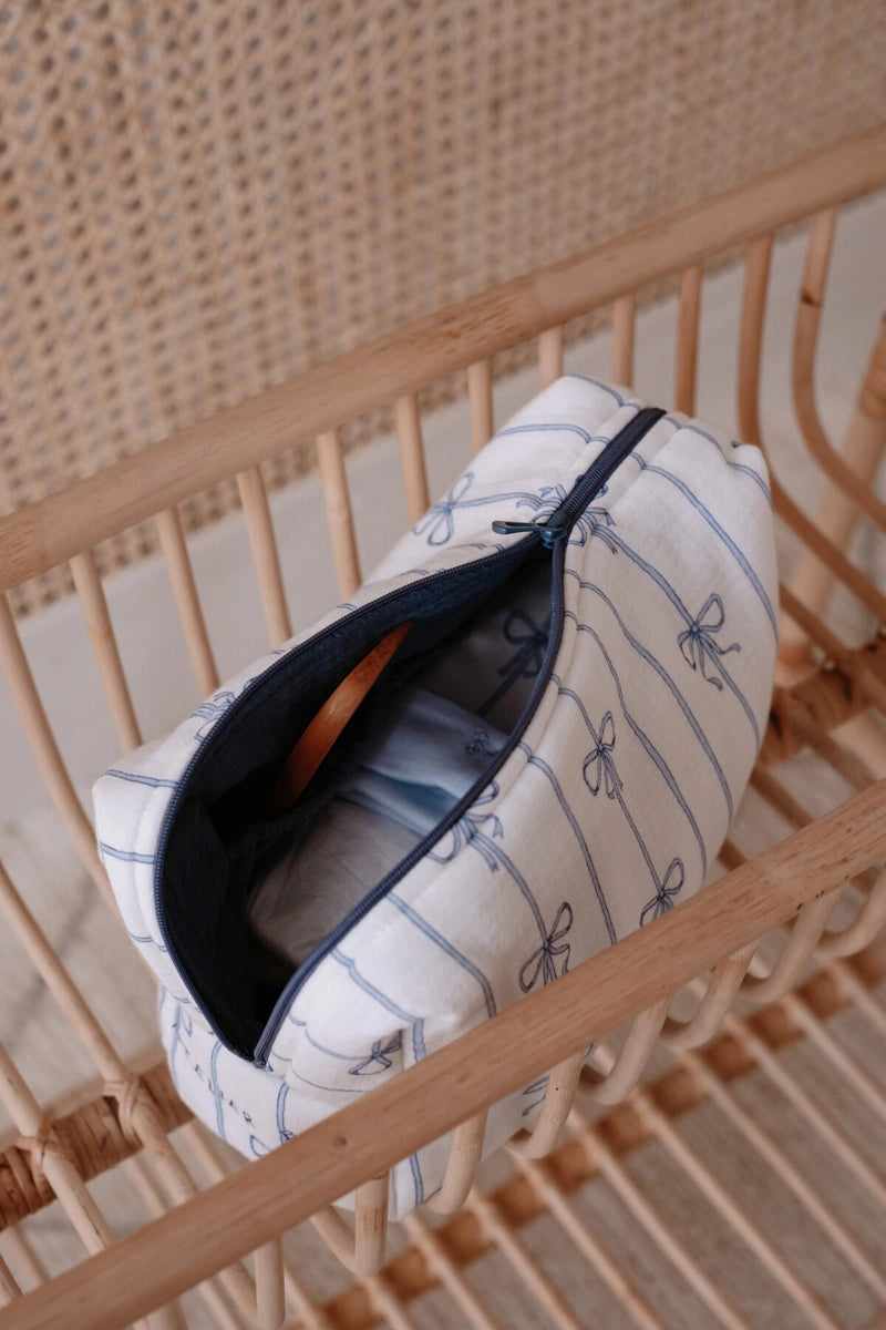 Ribbon Pouch - Blue