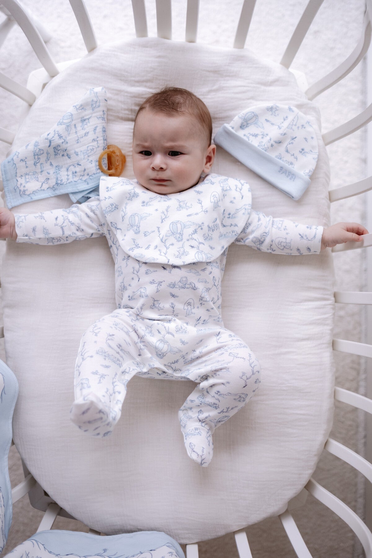 Toile De Jouy Newborn Set - Blue