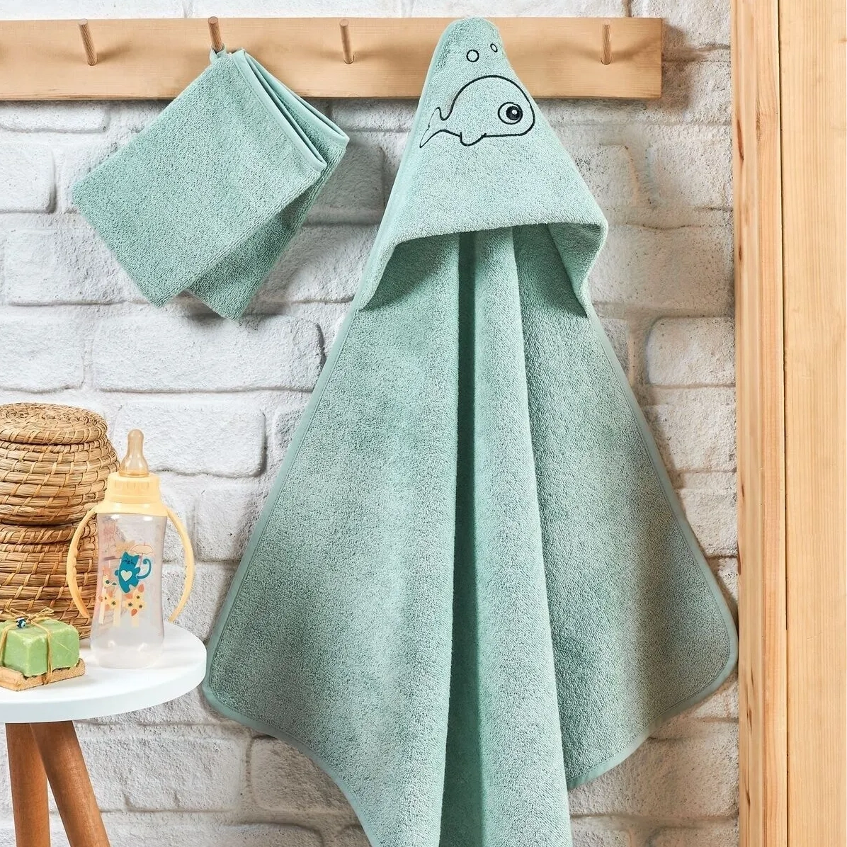 Hooded Towel and Mitt Set