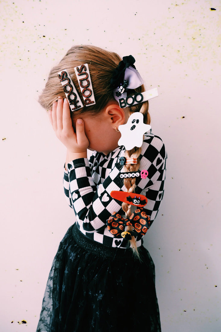 HOCUS POCUS - Capsule Hairclips