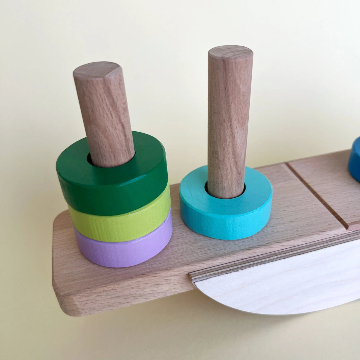 Balance Stacking Boat