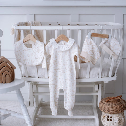 Toile De Jouy Newborn Set - Beige