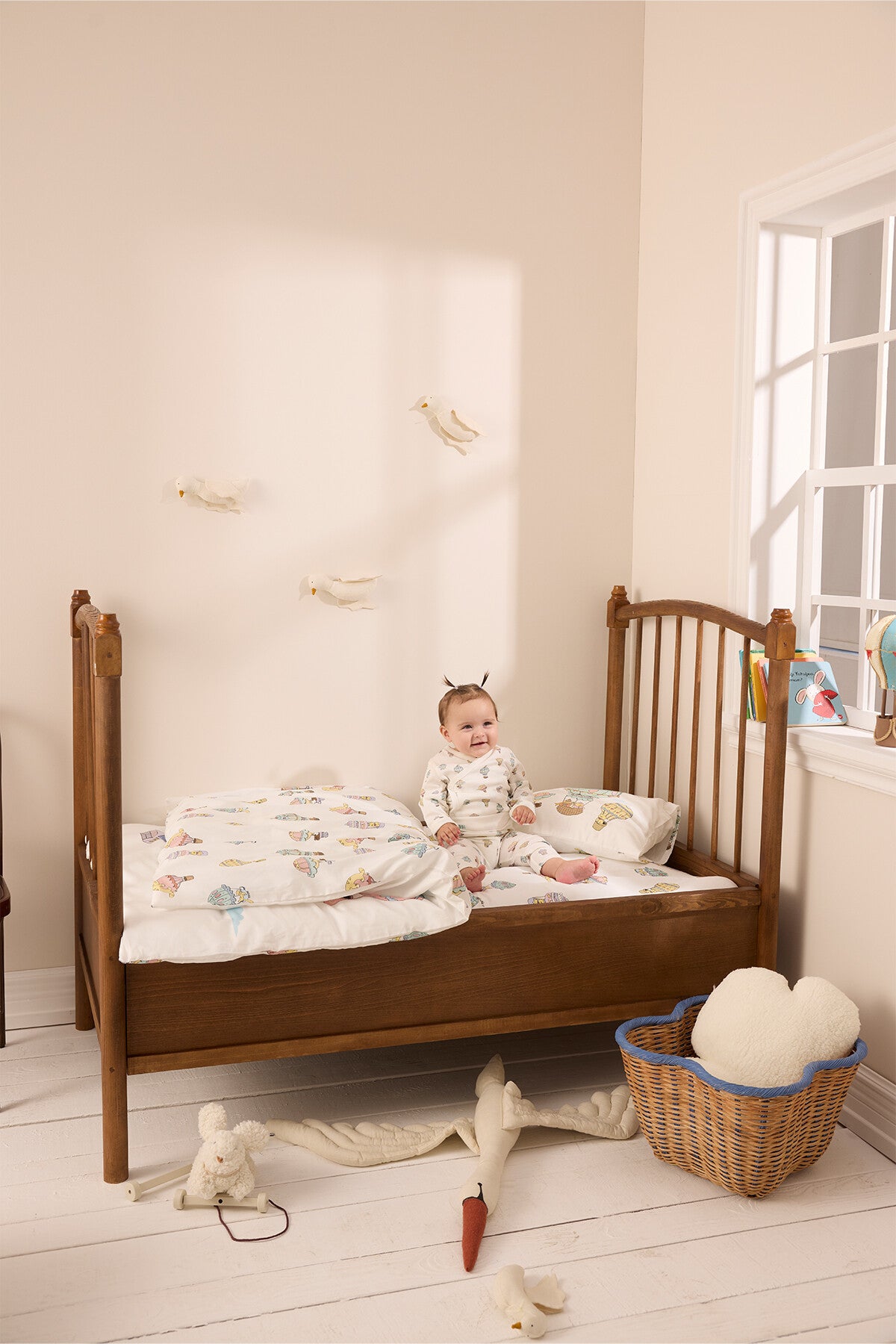 Hot Air Balloon 2-Piece Set