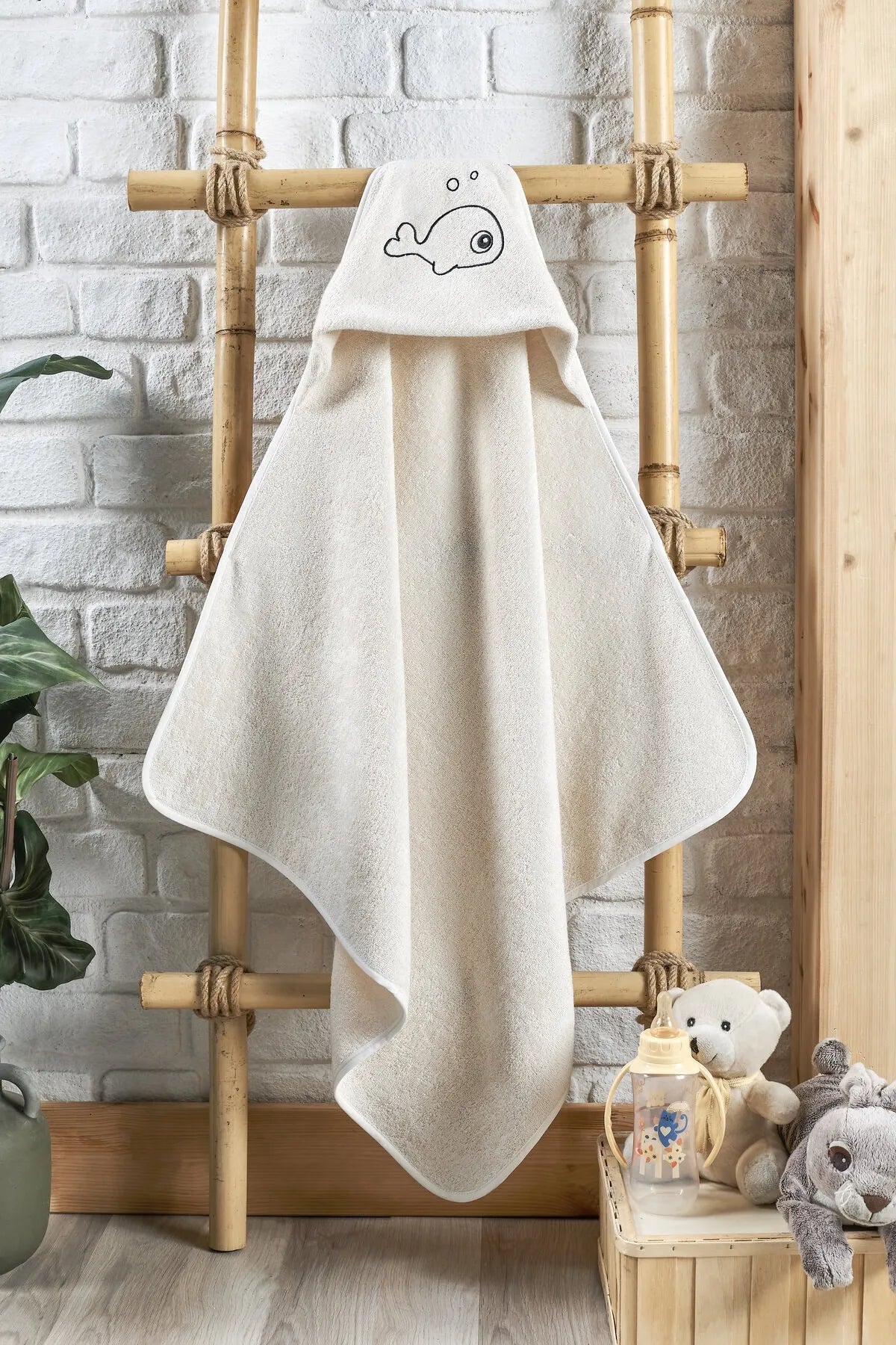 Hooded Towel and Mitt Set